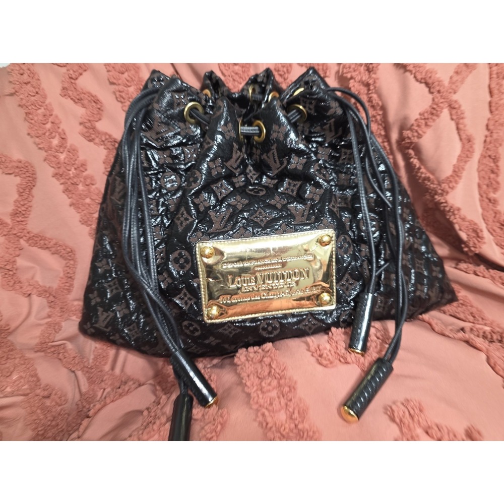 Louis Vuitton Monogram Dentelle Drawstring Bucket Bag Black Lace RC0099